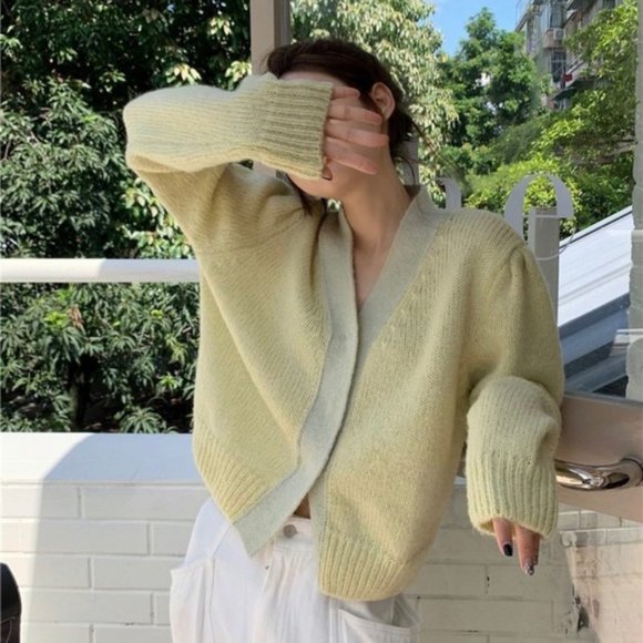 SOLD YesStyle V-Neck Two-Tone Green Knit Button-Up Trendy Cardigan - Picture 3 of 16